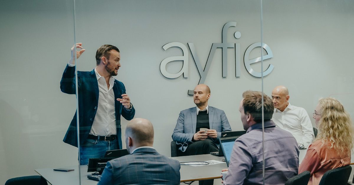 How Companies Can Succeed with Generative AI